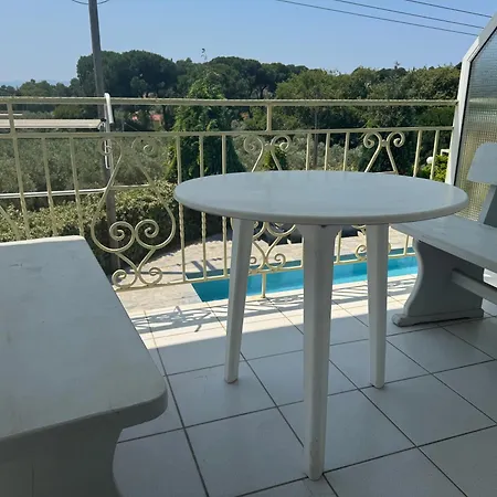 Aparthotel Esperos Apartments&studios Troulos