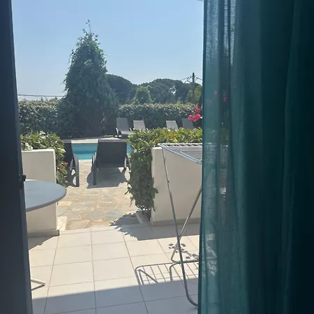 Esperos Apartments&studios 4* Troulos