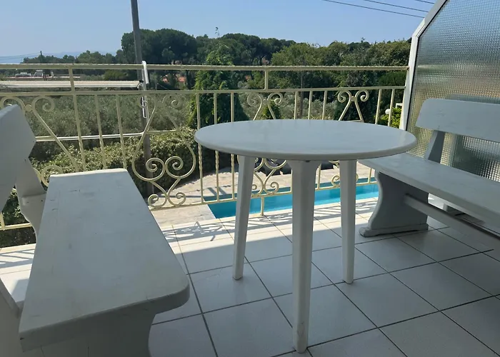 Aparthotel Esperos Apartments&studios Troulos